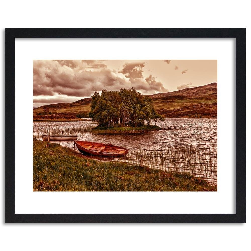 Glezna melnā rāmī - The Island On The Lake 3 Home Trends