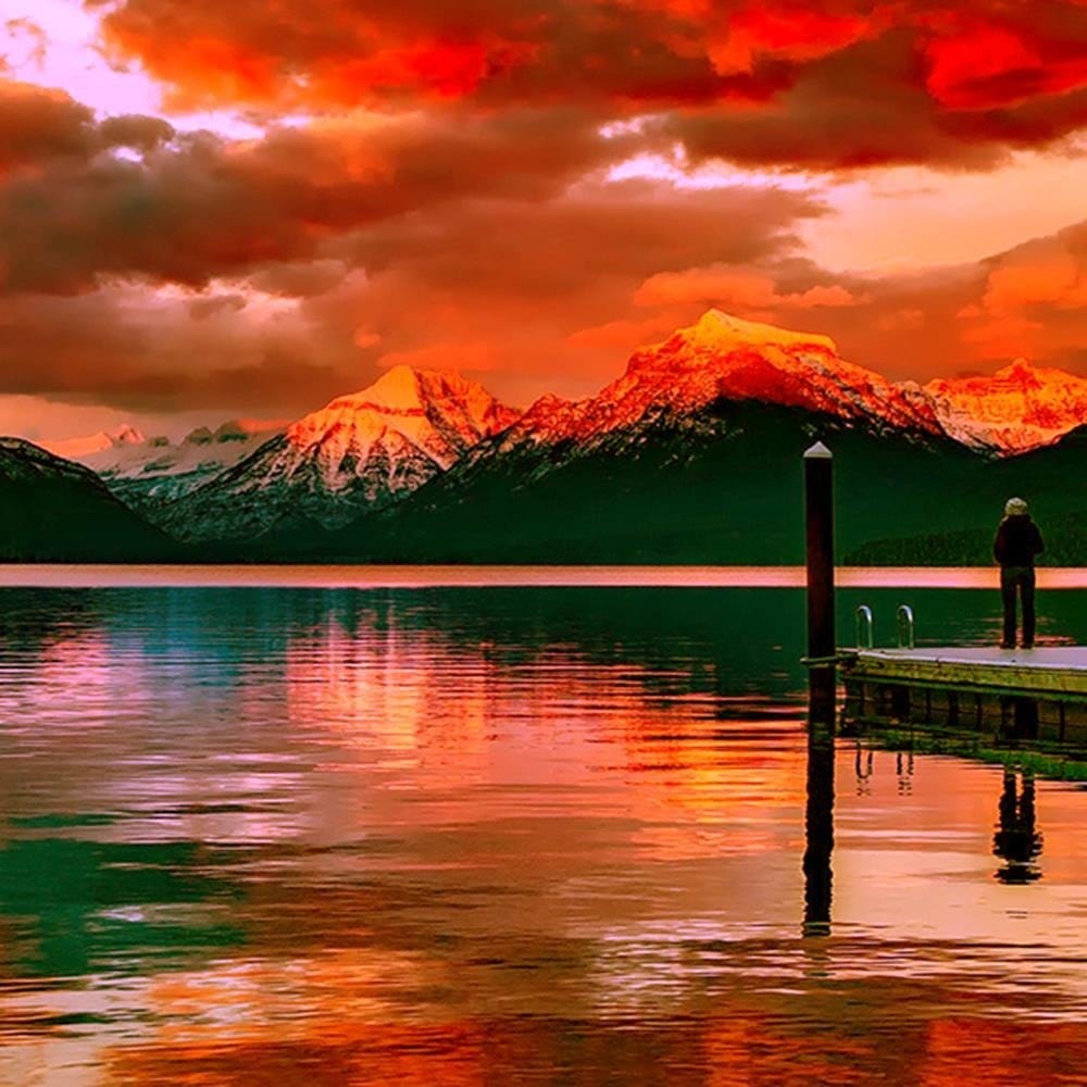 Glezna melnā rāmī - The Mountains In The Snow On The Lake 3 Home Trends