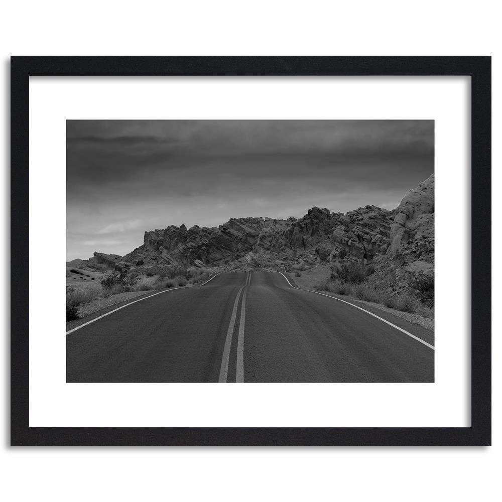 Glezna melnā rāmī - The Road In The Desert 2 Home Trends
