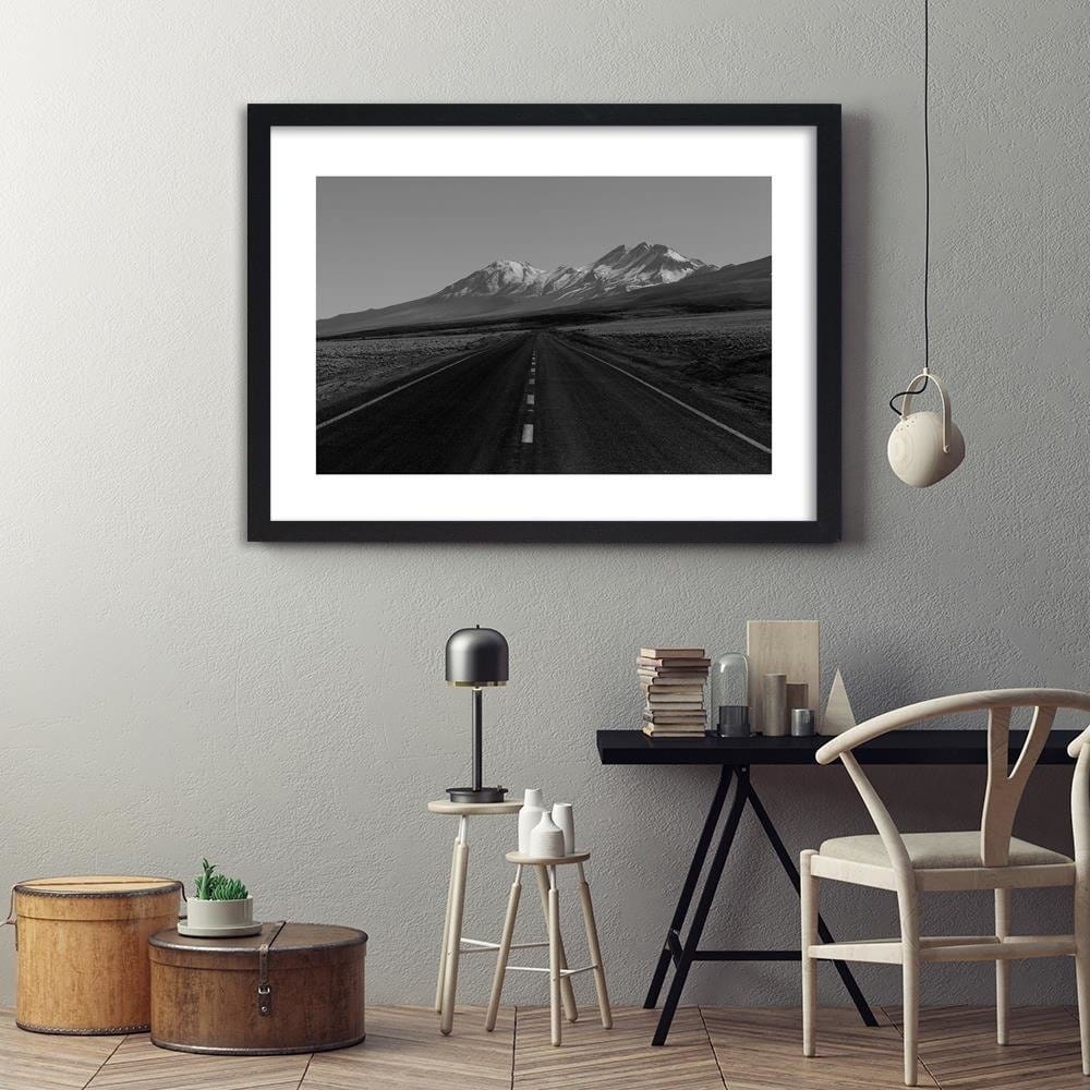 Glezna melnā rāmī - The Road Through The Wilderness 2 Home Trends