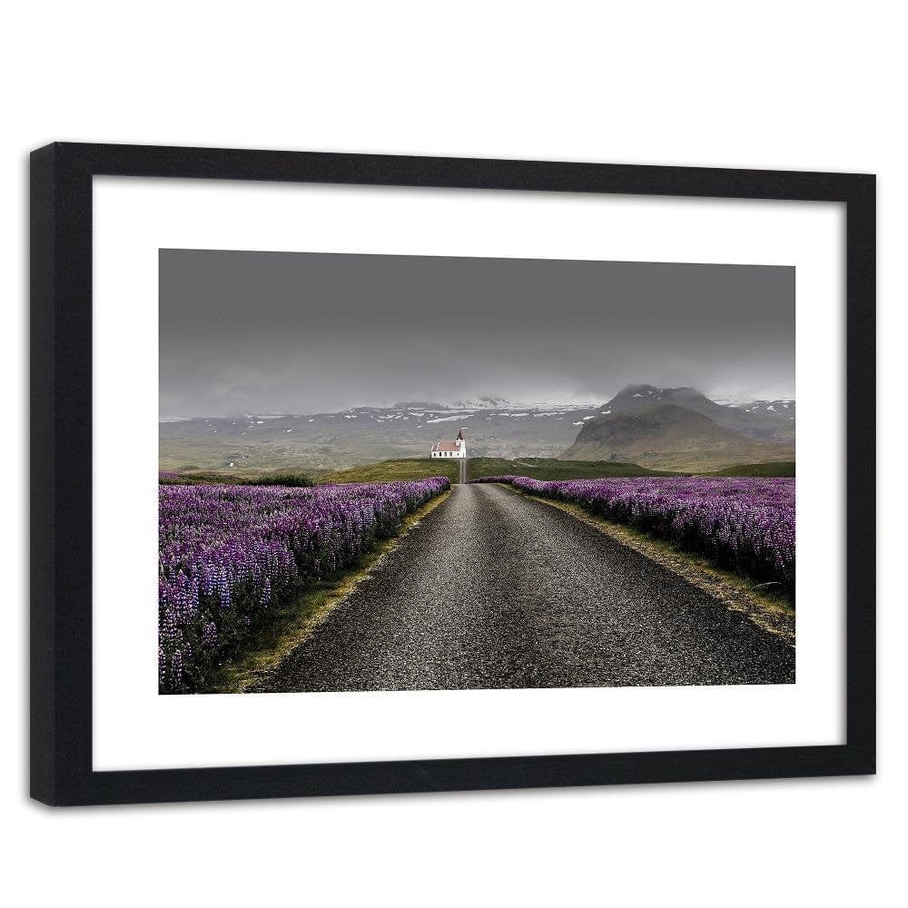 Glezna melnā rāmī - The Road To The Church Home Trends