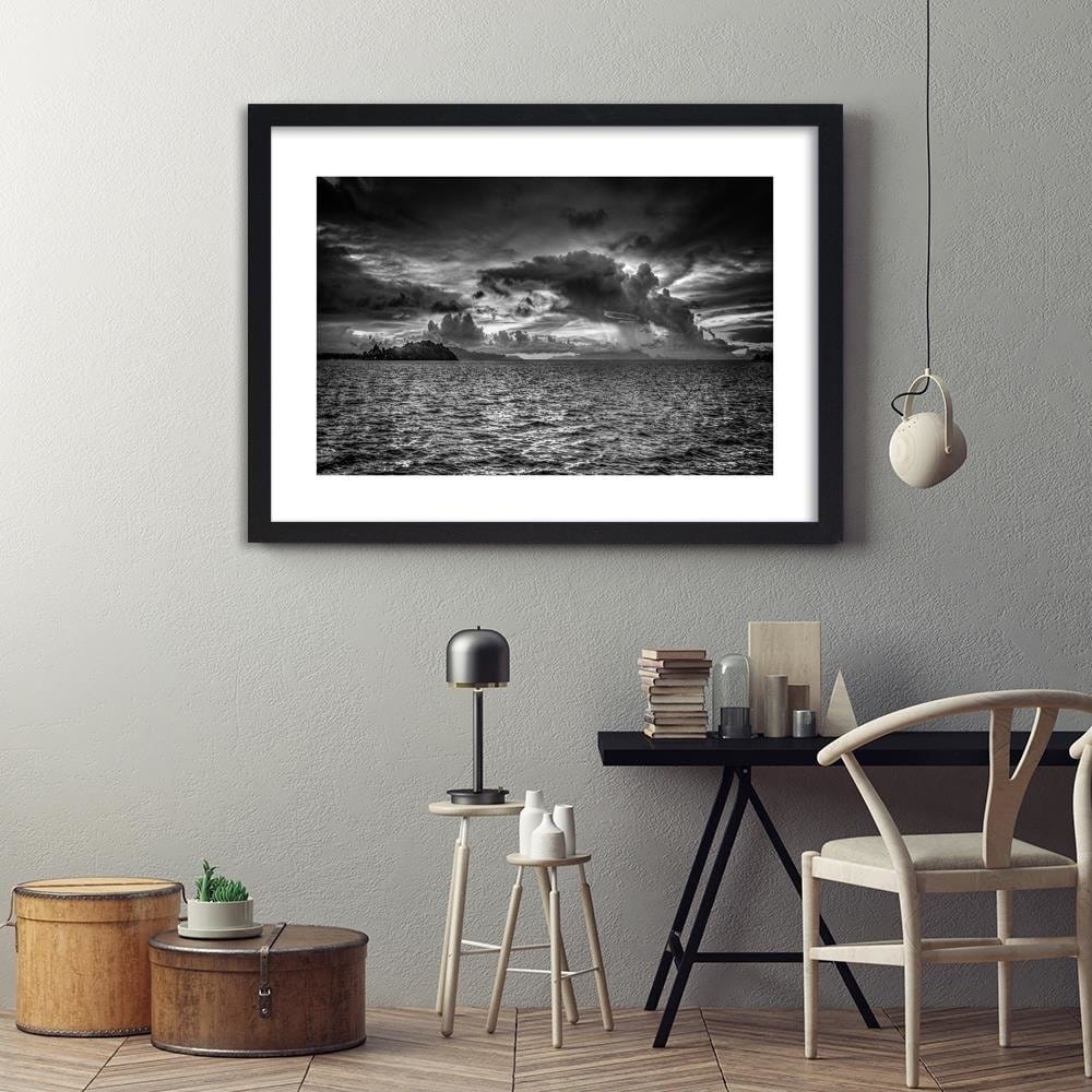 Glezna melnā rāmī - The Sky Before The Storm 2 Home Trends