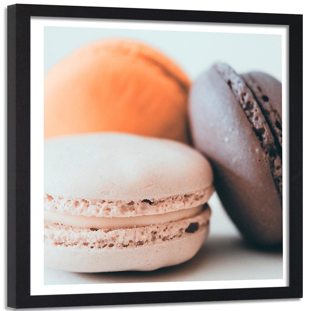 Glezna melnā rāmī - Three Colorful Macaroons 2 Home Trends