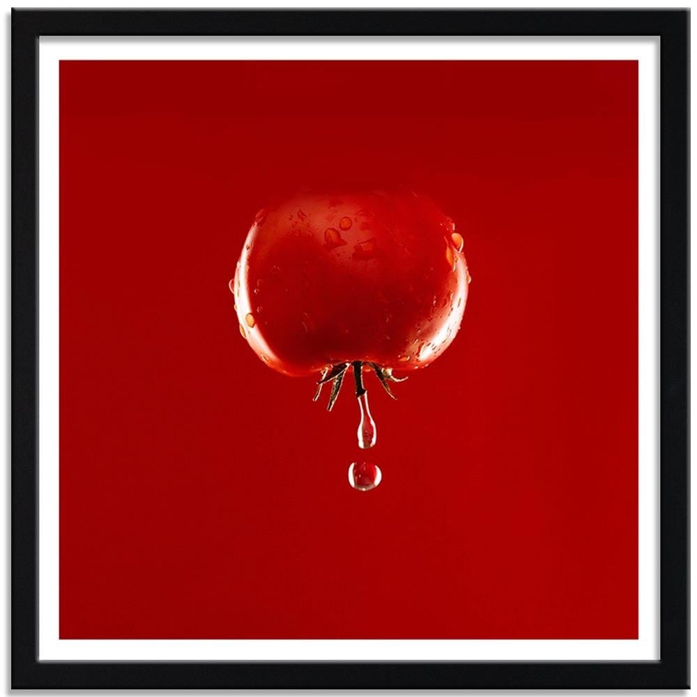Glezna melnā rāmī - Tomato And Drops Of Water Home Trends