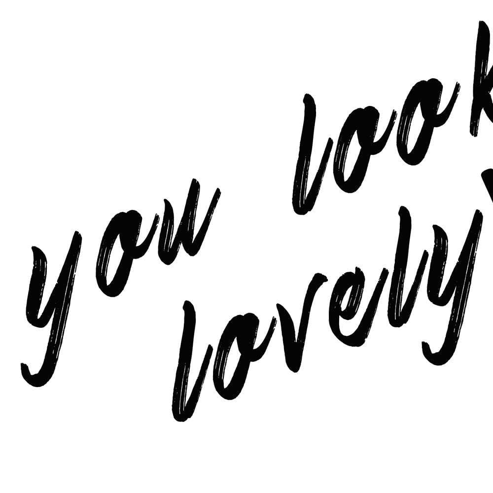 Glezna melnā rāmī - Typography Look Lovely Home Trends