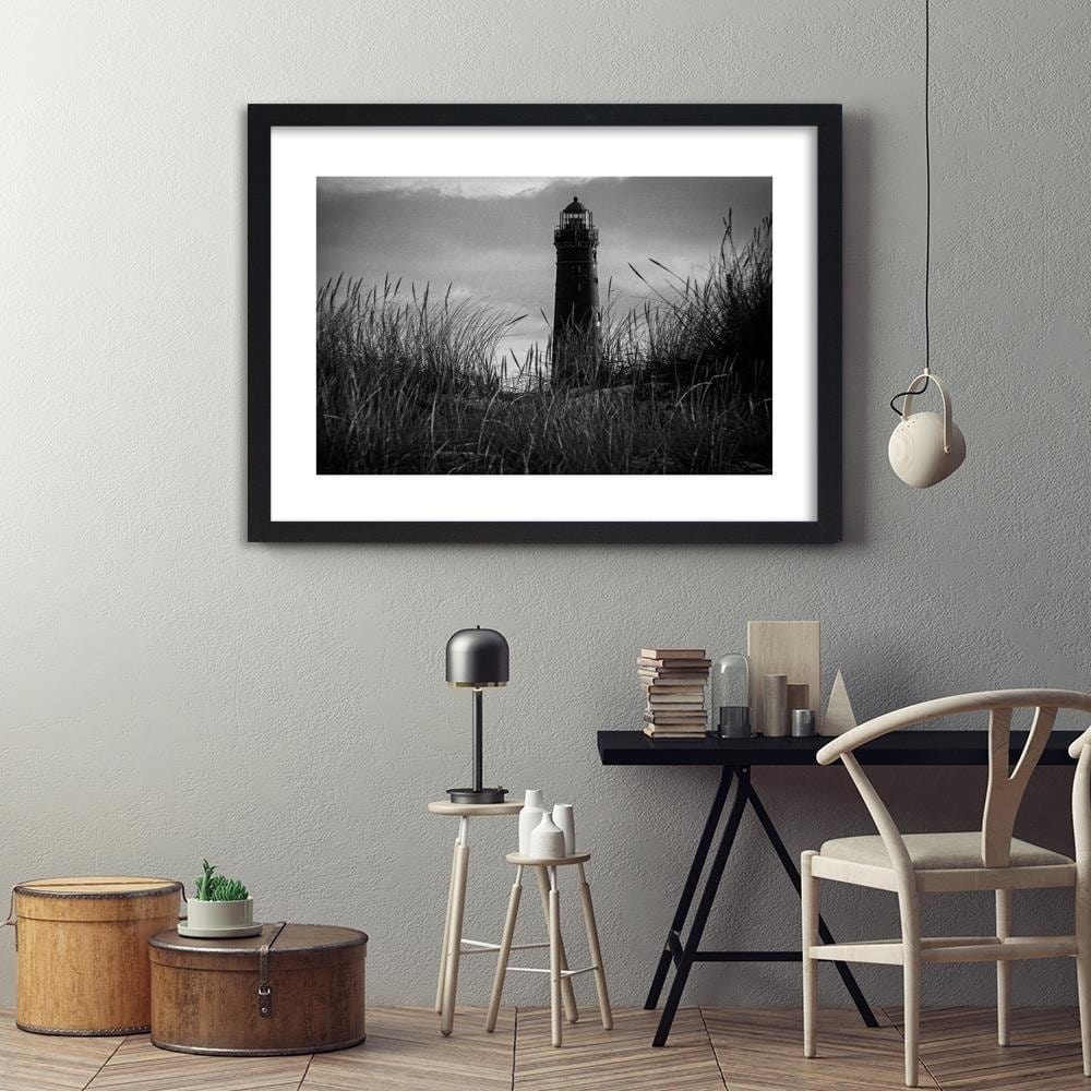 Glezna melnā rāmī - View Of The Lighthouse 2 Home Trends