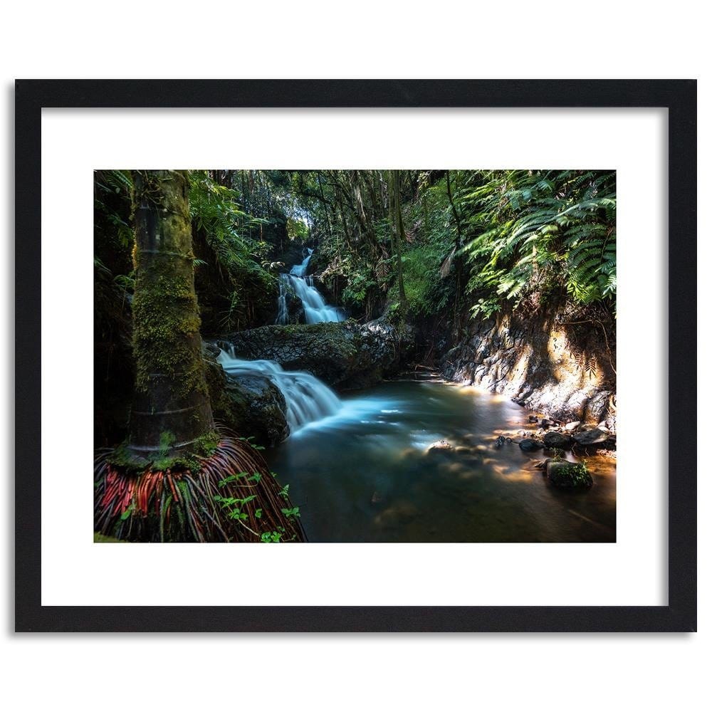 Glezna melnā rāmī - Waterfall In The Tropics Home Trends