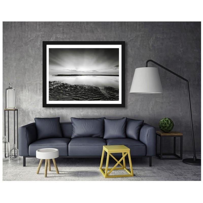 Glezna melnā rāmī - Wavy sea shore Home Trends