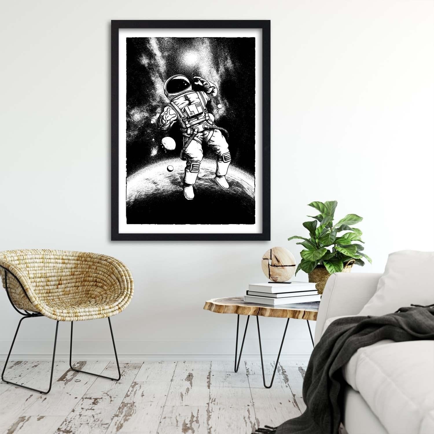 Glezna melnā rāmī - White Cosmonaut Home Trends