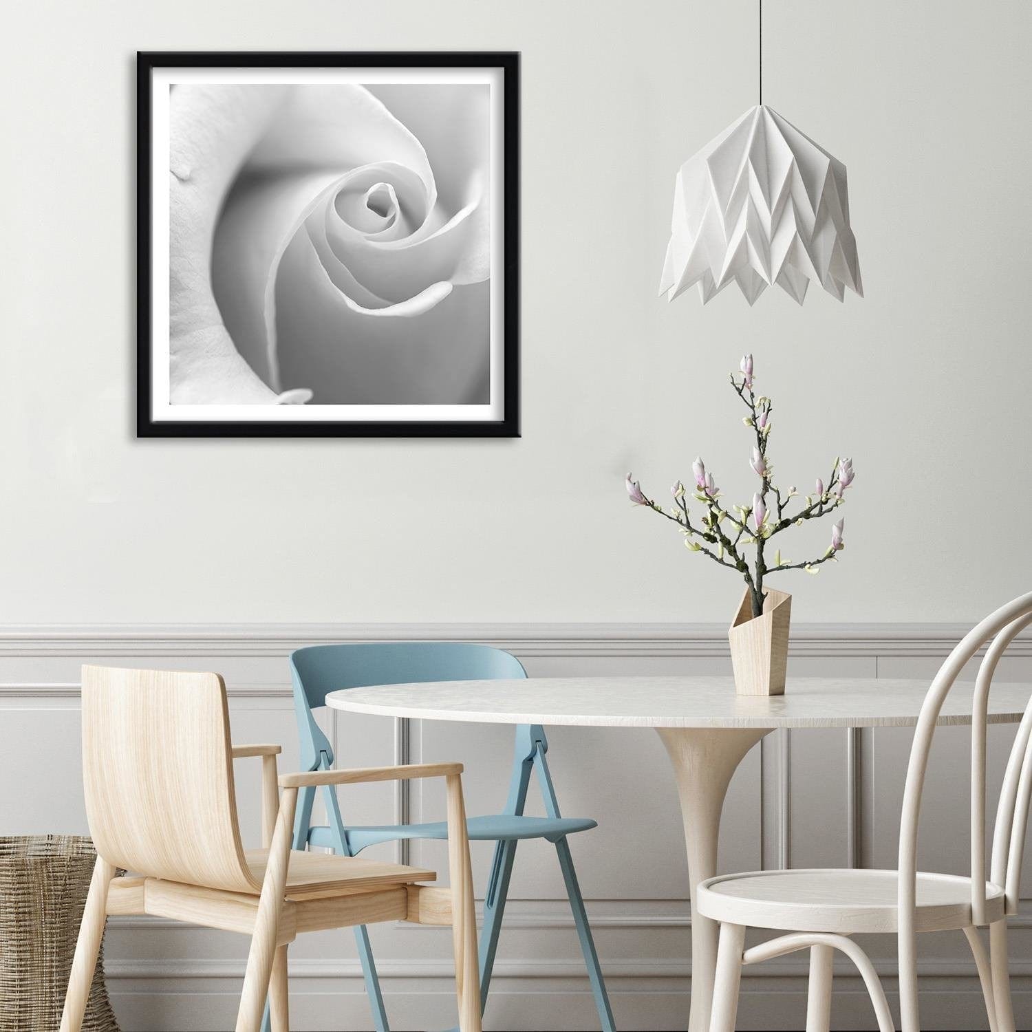 Glezna melnā rāmī - White Rose 3 Home Trends