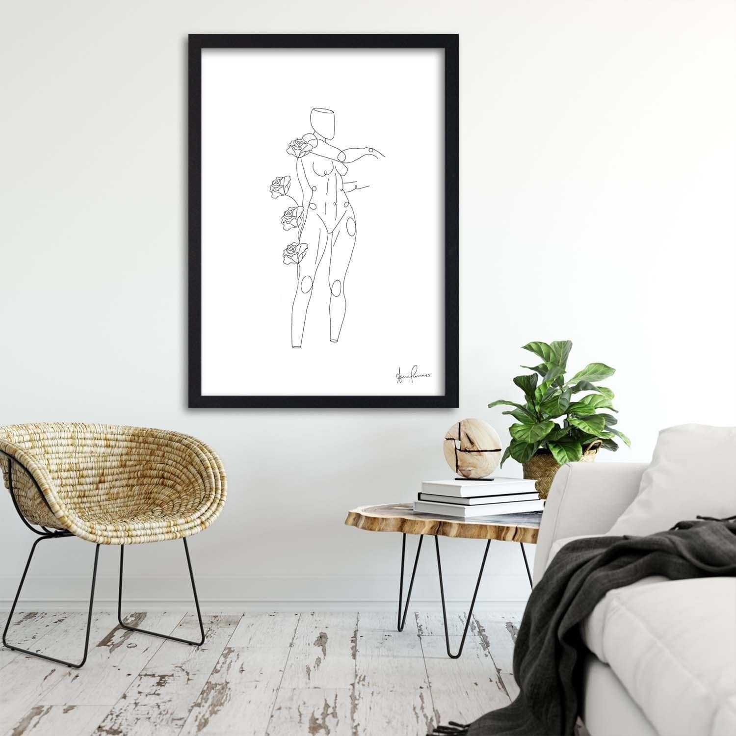 Glezna melnā rāmī - Woman And Roses Minimalism Home Trends