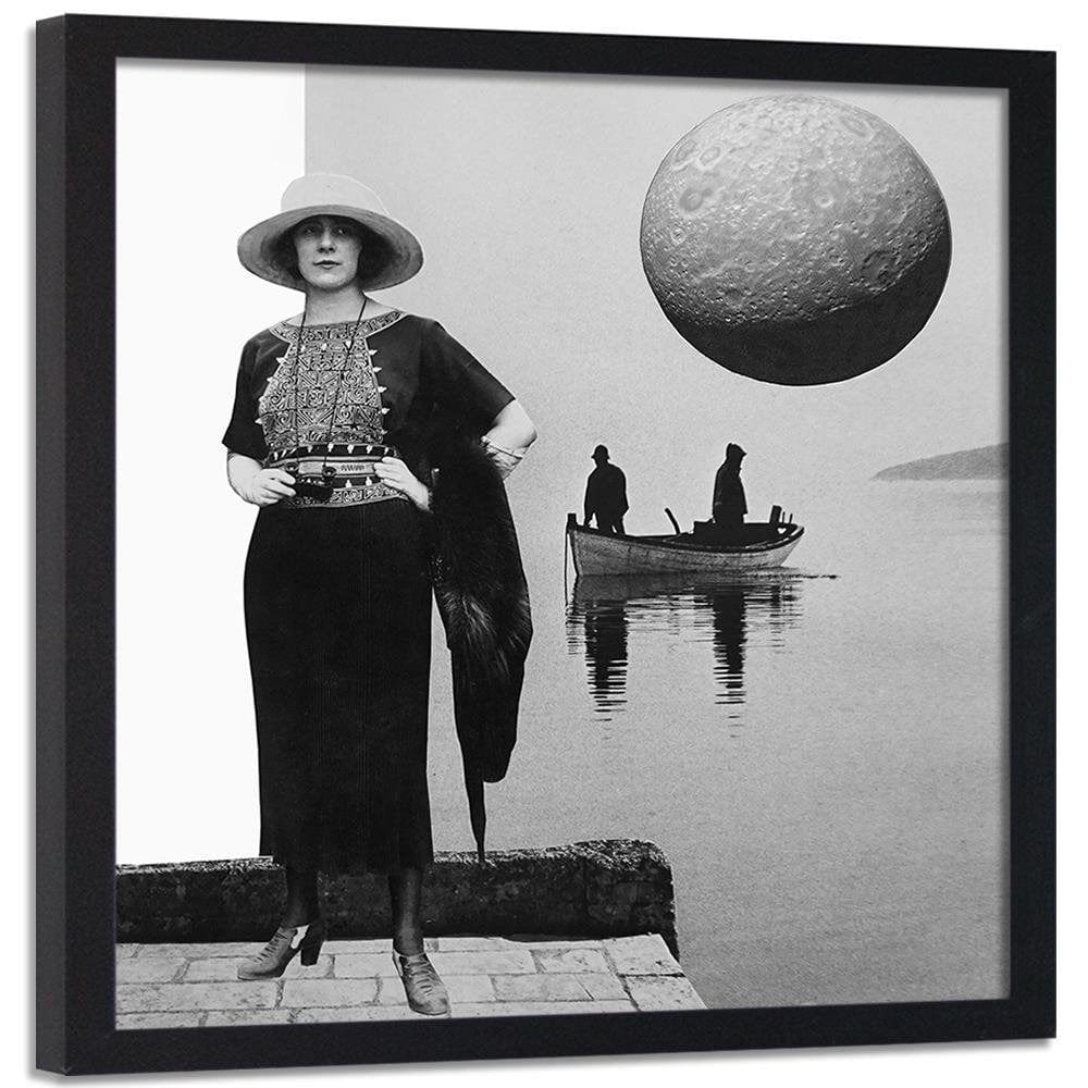 Glezna melnā rāmī - Woman With Binoculars Home Trends