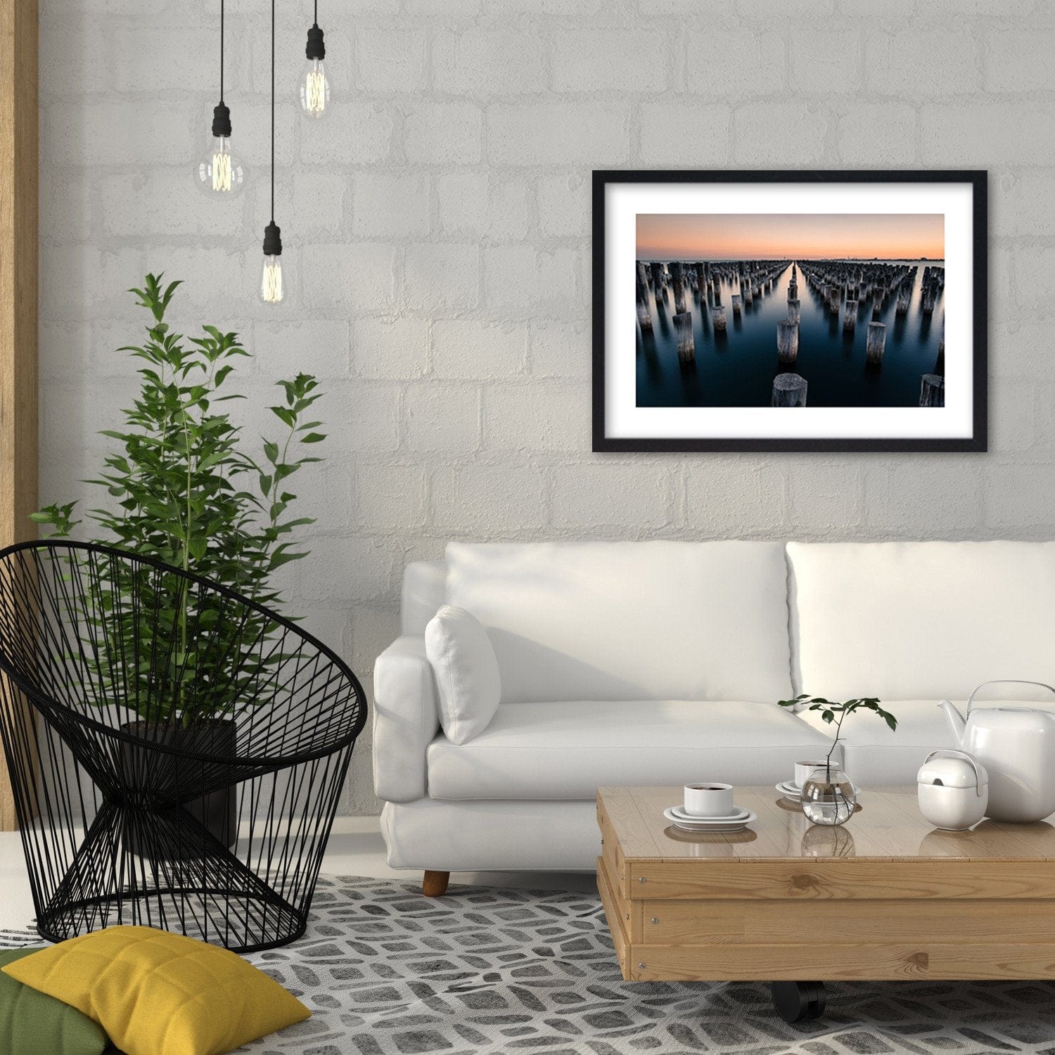 Glezna melnā rāmī - Wooden Breakwater Home Trends