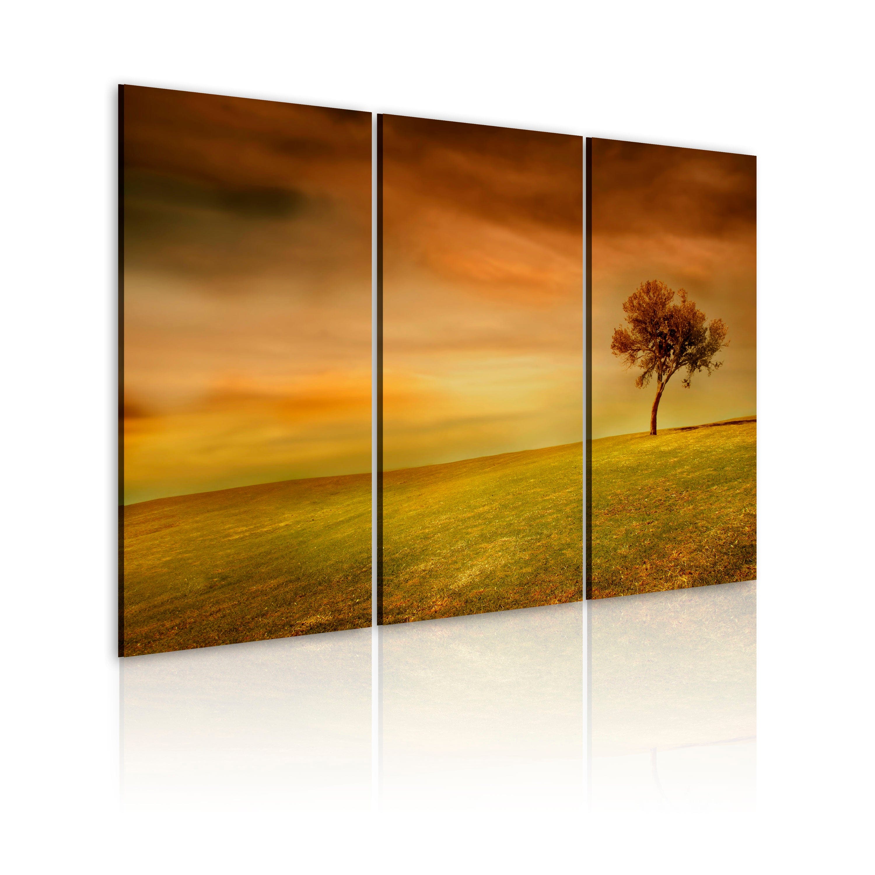 Glezna - A lonely tree on a meadow Home Trends