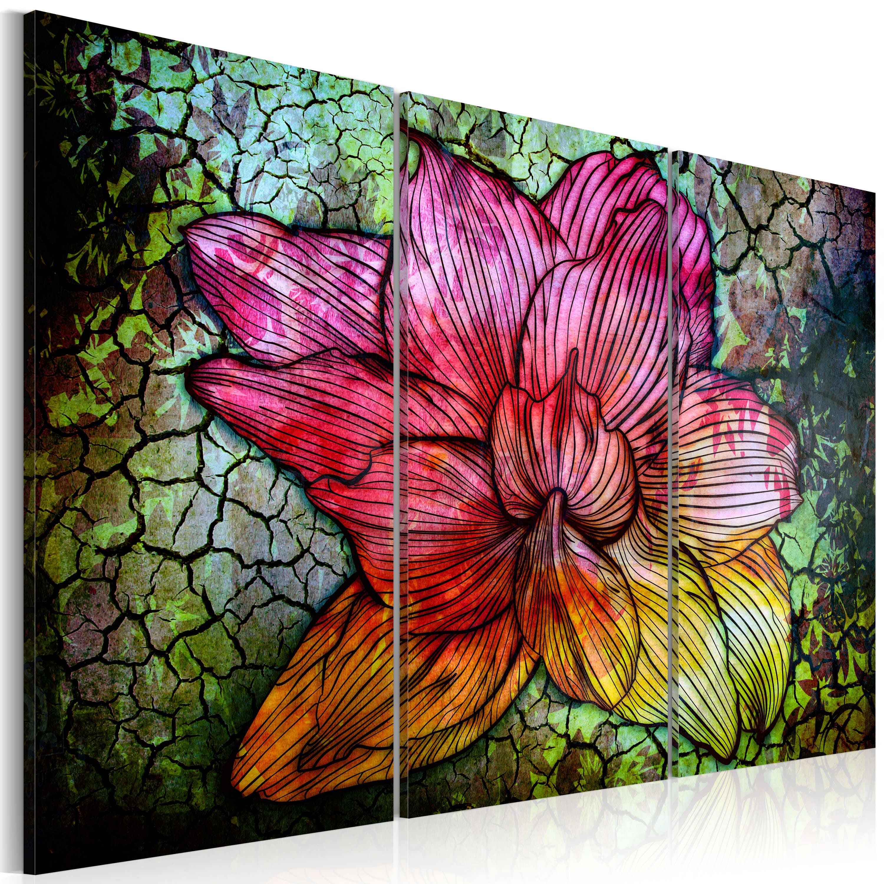 Glezna - A rainbow-hued abstract flower Home Trends