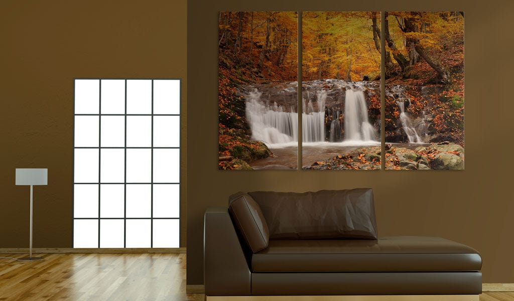 Glezna ar meža motīvu - Ūdenskritums rudens koku vidū Home Trends