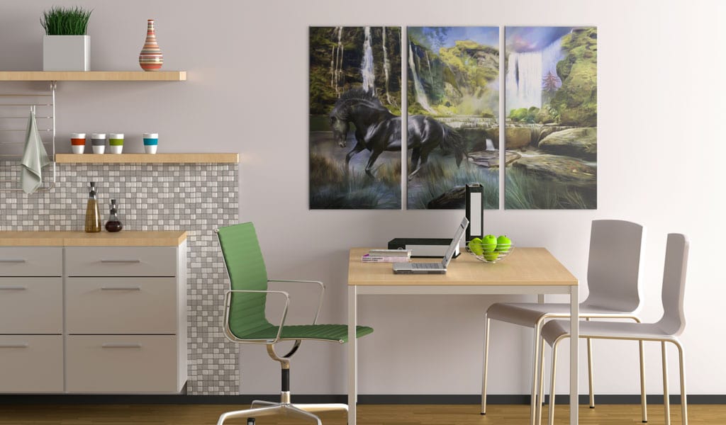 Glezna - Horse on the sky-blue waterfall background Home Trends