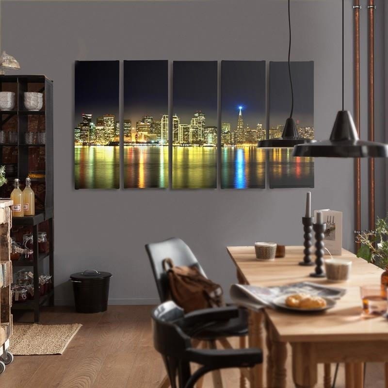 Kanva no 5 daļām - Type C, An Illuminated City Home Trends DECO