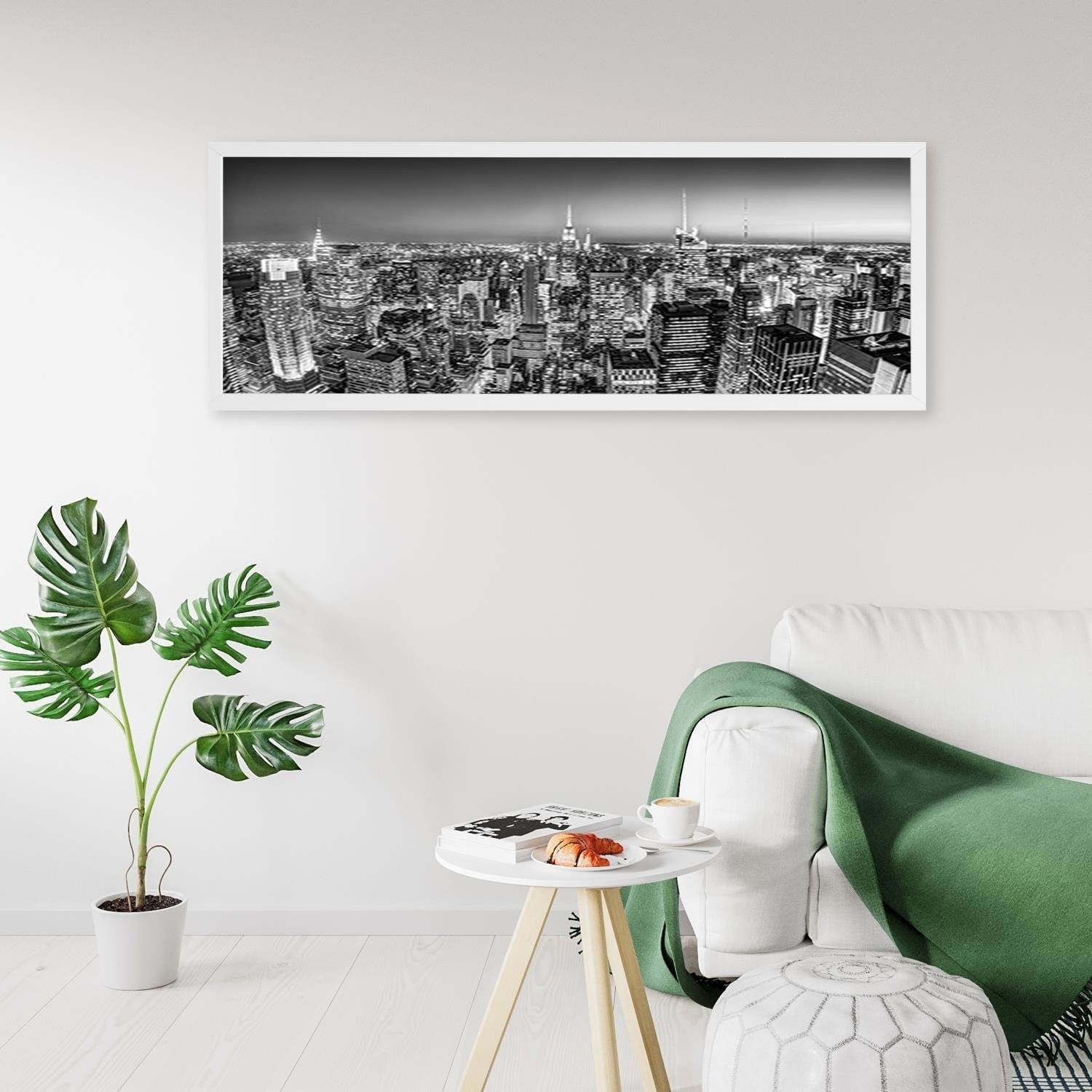 Picture in white frame PANORAMA, New York City Home Trends