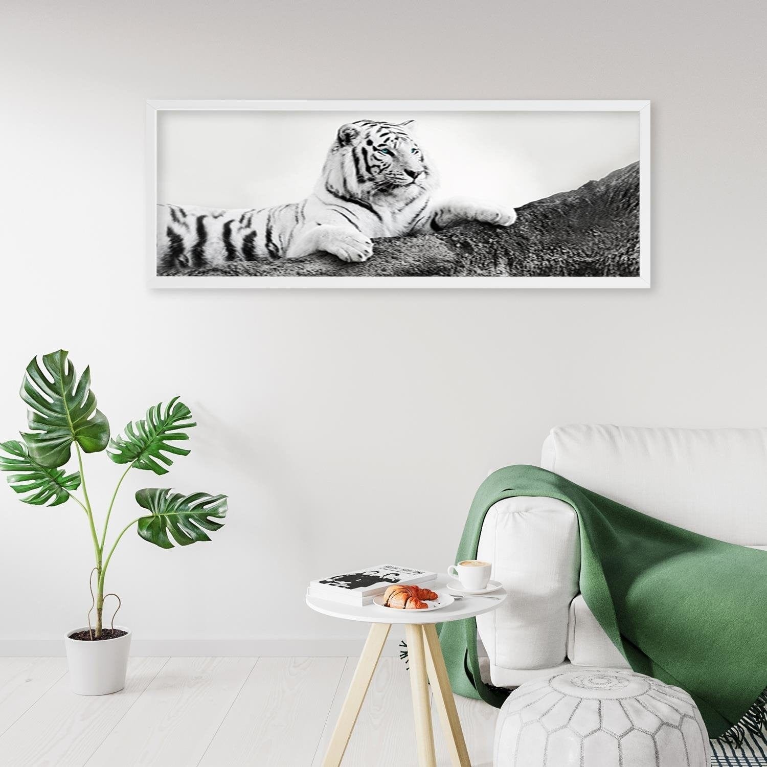 Picture in white frame PANORAMA, The Vigilant Tiger Home Trends
