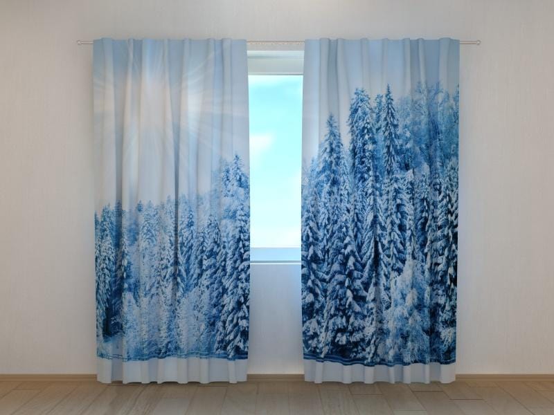 Ziemassvētku aizkari - Mežs ar sniegu un salnu 180 x 140 cm (2X 90x140 cm) / SCREEN E-interjers.lv
