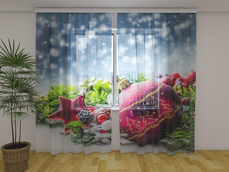 Ziemassvētku aizkari - Ziemassvētku rotājumi ar sniegu 180 x 140 cm (2X 90x140 cm) / Сaurspīdīgs šifons E-interjers.lv