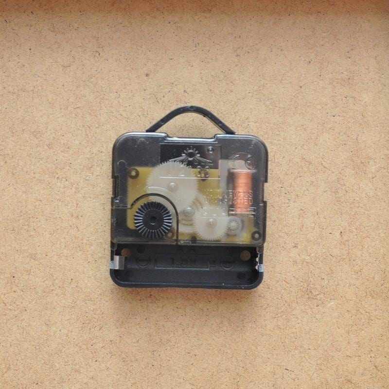 Dekoratīvais sienas pulkstenis Abstract 2 E-interjers.lv