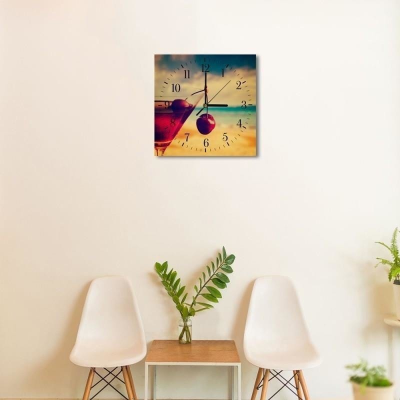 Dekoratīvais sienas pulkstenis Cherry drink E-interjers.lv