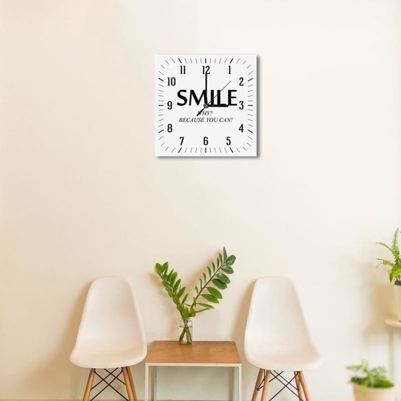 Dekoratīvais sienas pulkstenis Smile 2 E-interjers.lv