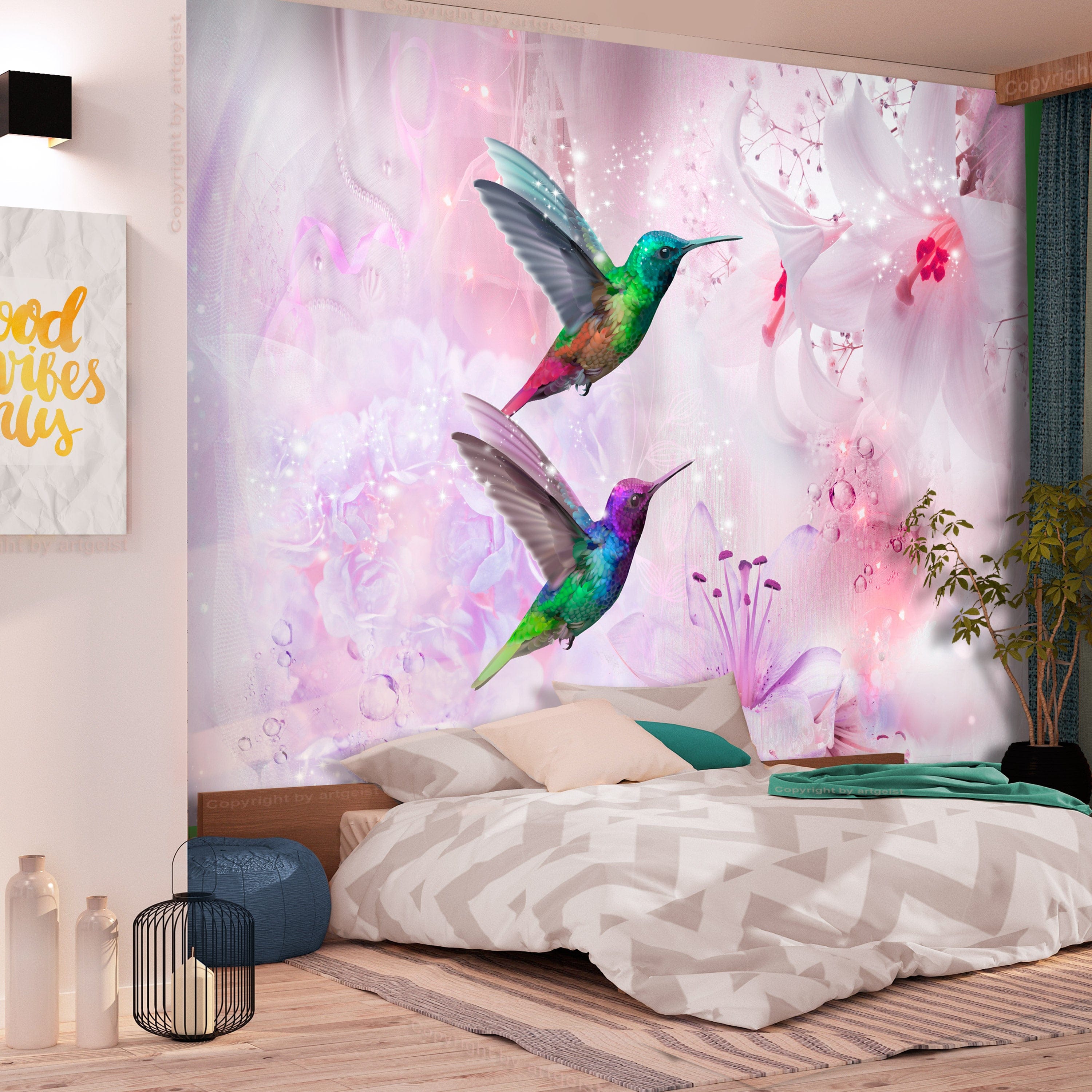 Fototapetes ar ziediem - Krāsaini kolibri (violeti) E-interjers.lv