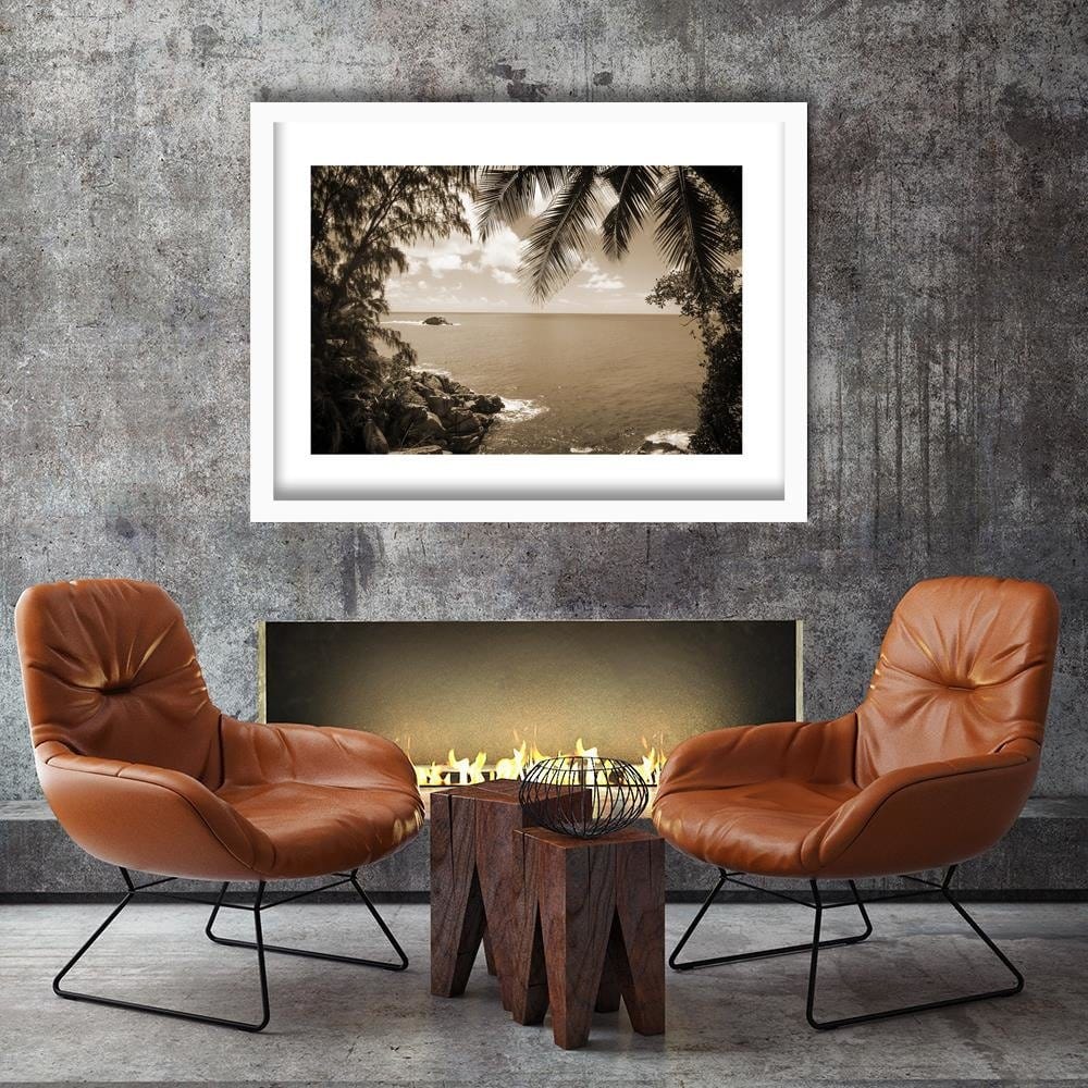 Glezna baltā rāmī - A Rock In The Sea 1 Home Trends DECO