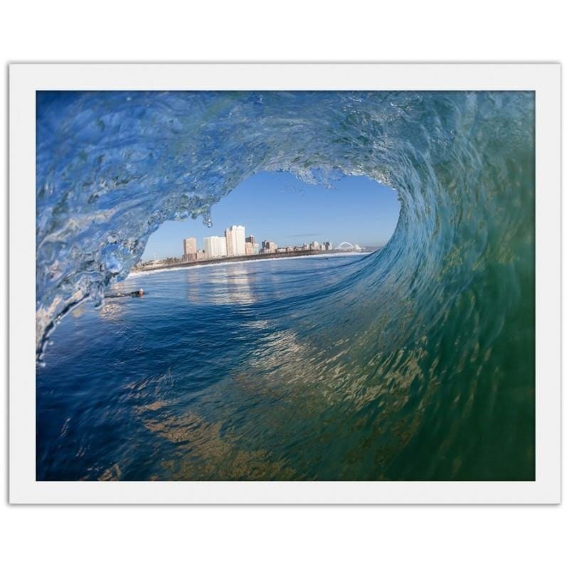 Glezna baltā rāmī - A wave with a view of the city Home Trends DECO