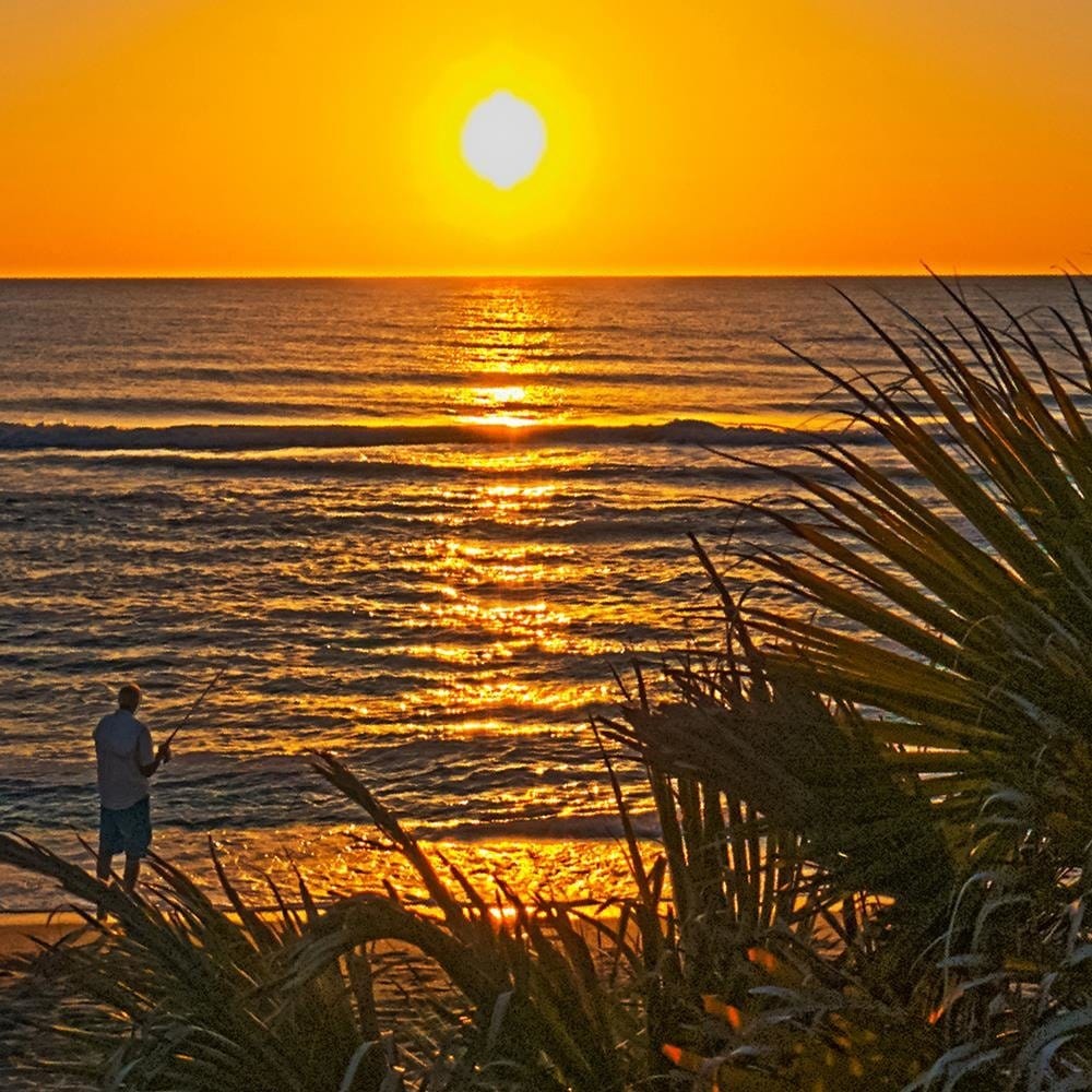 Glezna baltā rāmī - Angler And Sunset Home Trends DECO