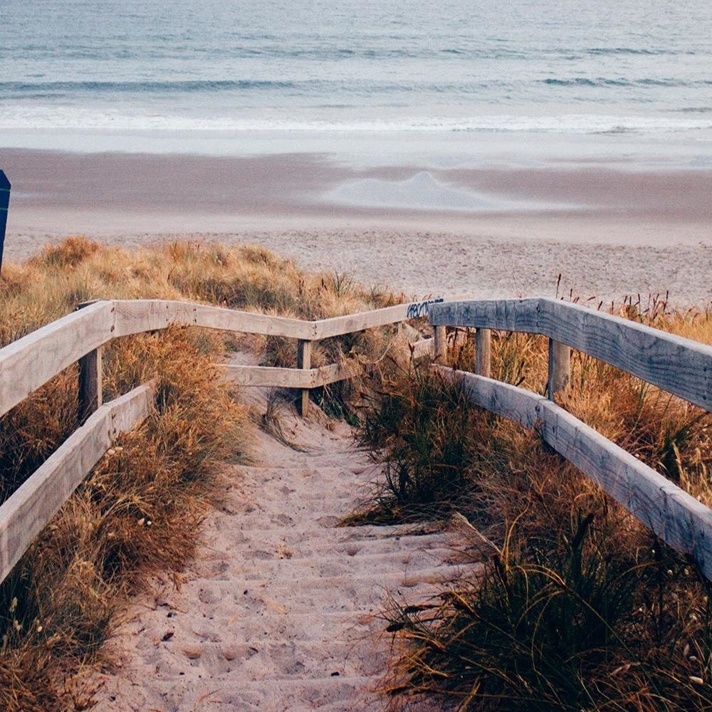 Glezna baltā rāmī - Beach And Seas Home Trends DECO