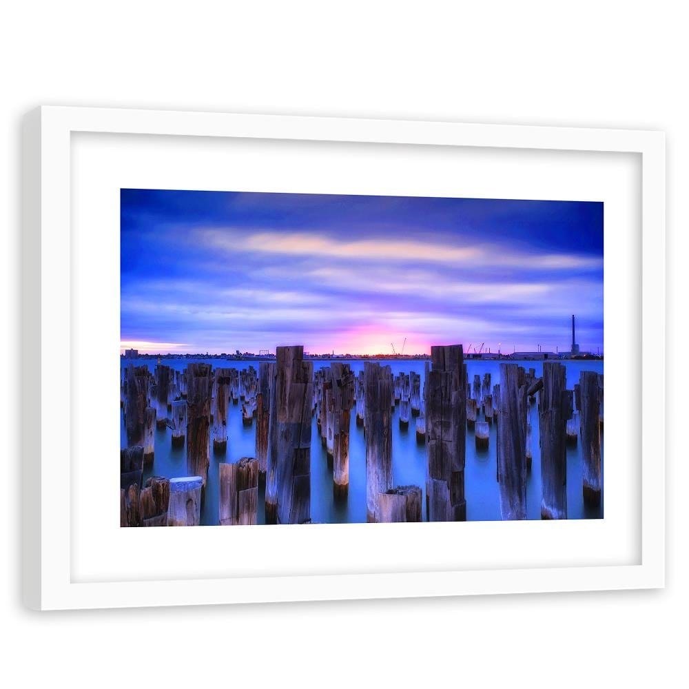 Glezna baltā rāmī - Breakwater At The Port Home Trends DECO