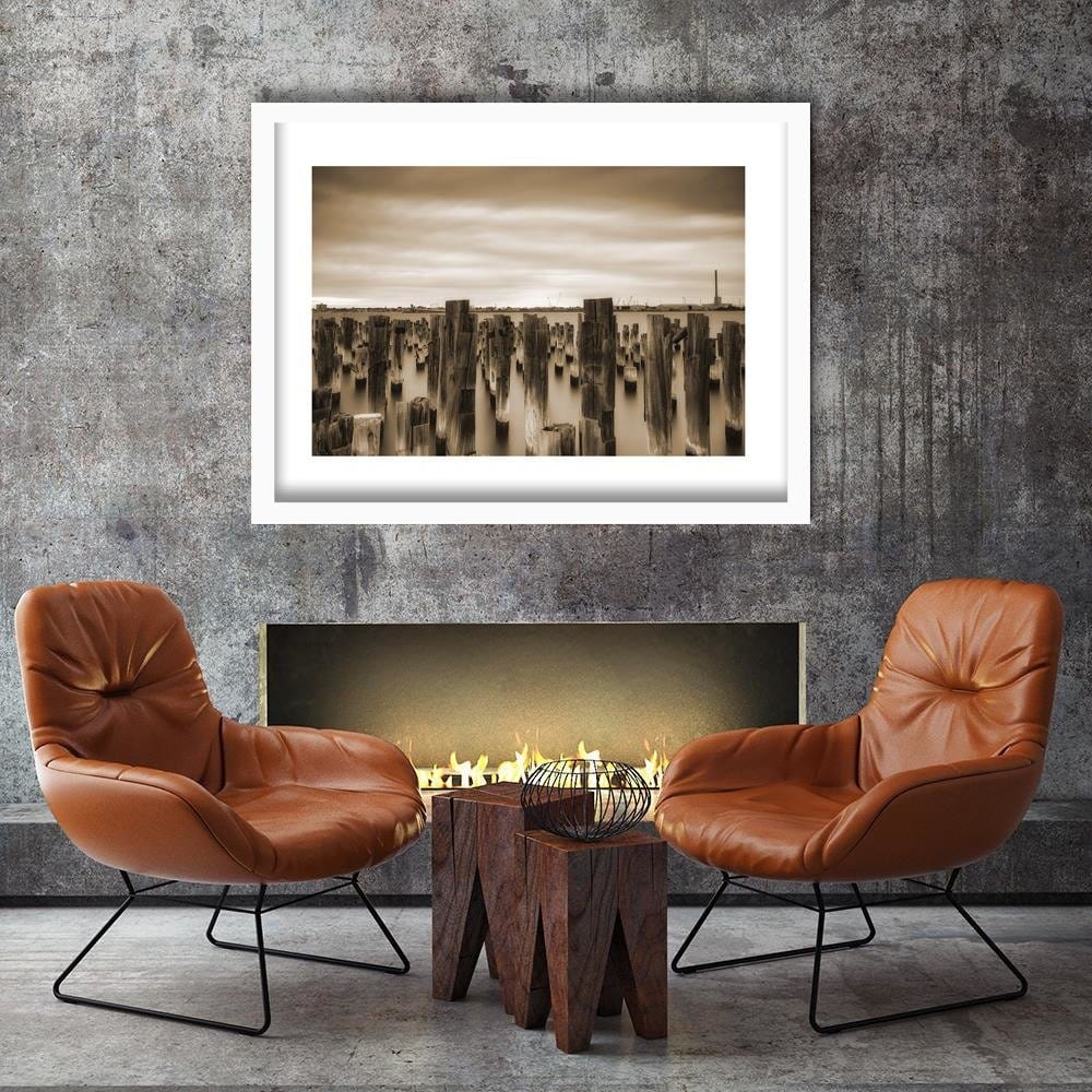 Glezna baltā rāmī - Breakwater In Port 1 Home Trends DECO
