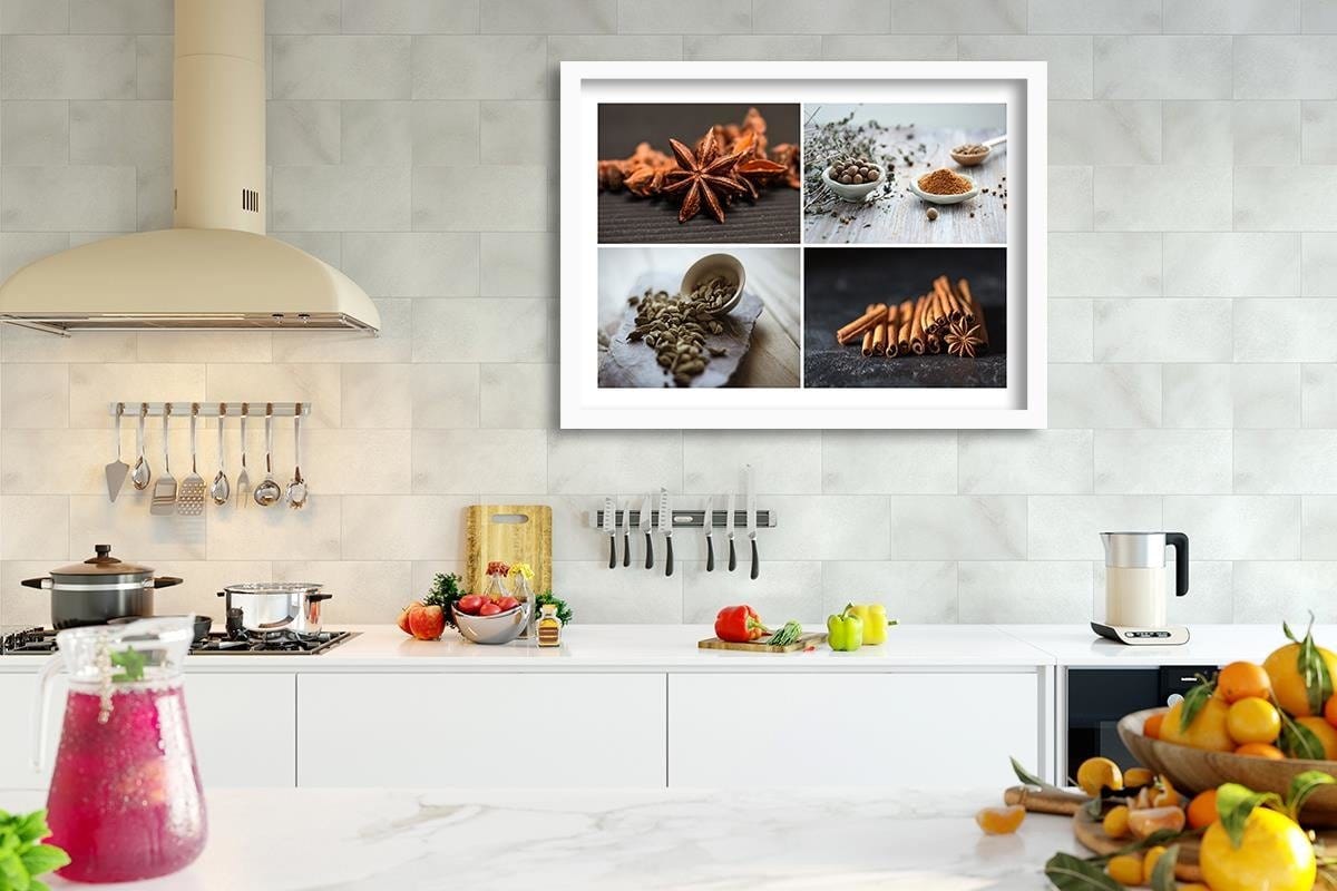 Glezna baltā rāmī - Cinnamon Cardamom Spice Home Trends DECO
