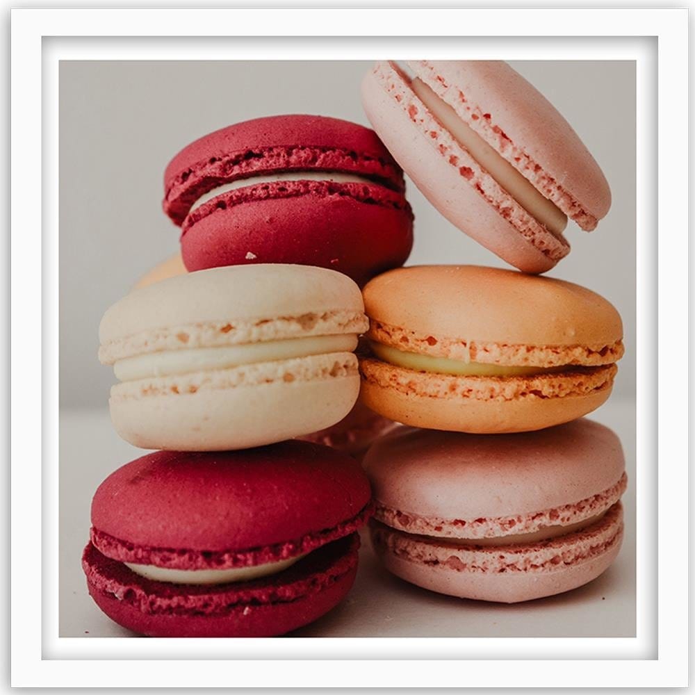 Glezna baltā rāmī - Colored Macaroons Home Trends DECO