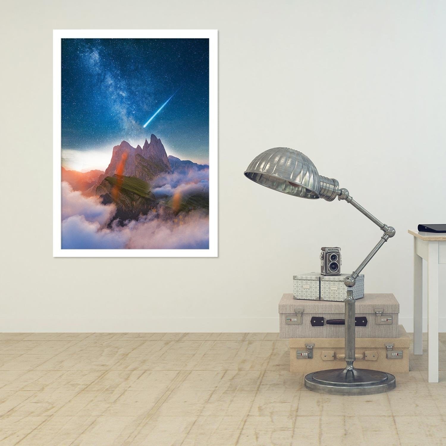 Glezna baltā rāmī - Comet Over The Mountains Home Trends DECO