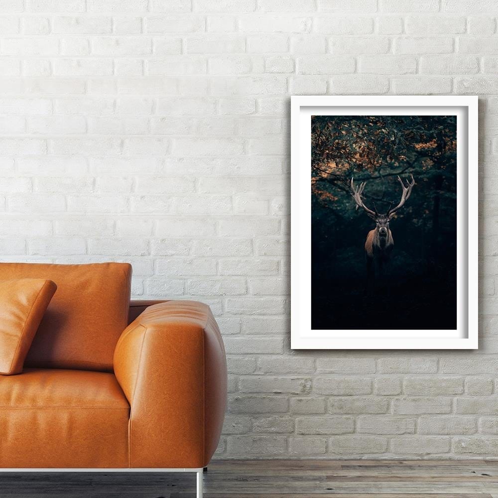 Glezna baltā rāmī - Deer In The Bushes Home Trends DECO