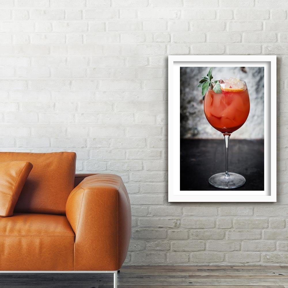 Glezna baltā rāmī - Drink With Ice Home Trends DECO