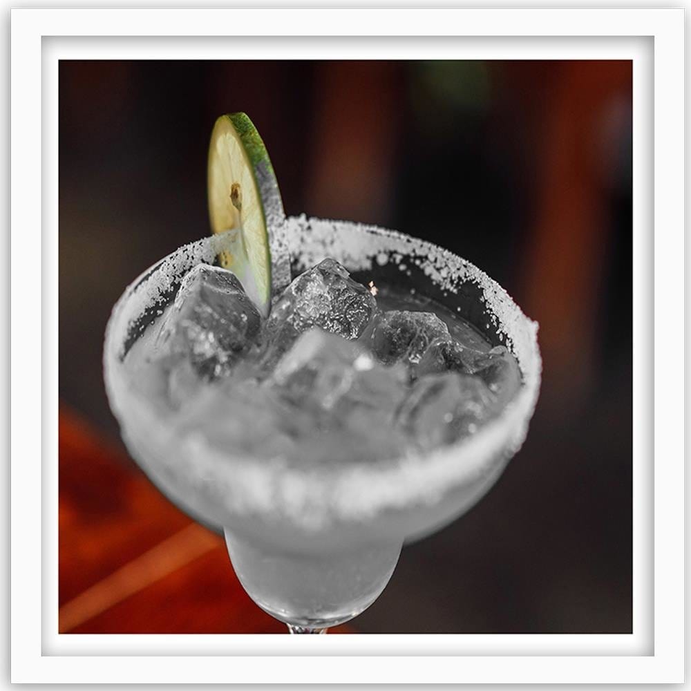 Glezna baltā rāmī - Drink With Lime Home Trends DECO