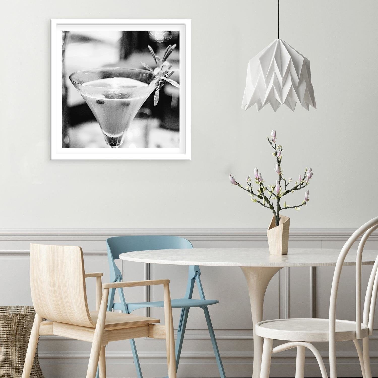 Glezna baltā rāmī - Drink With Rosemary Home Trends DECO