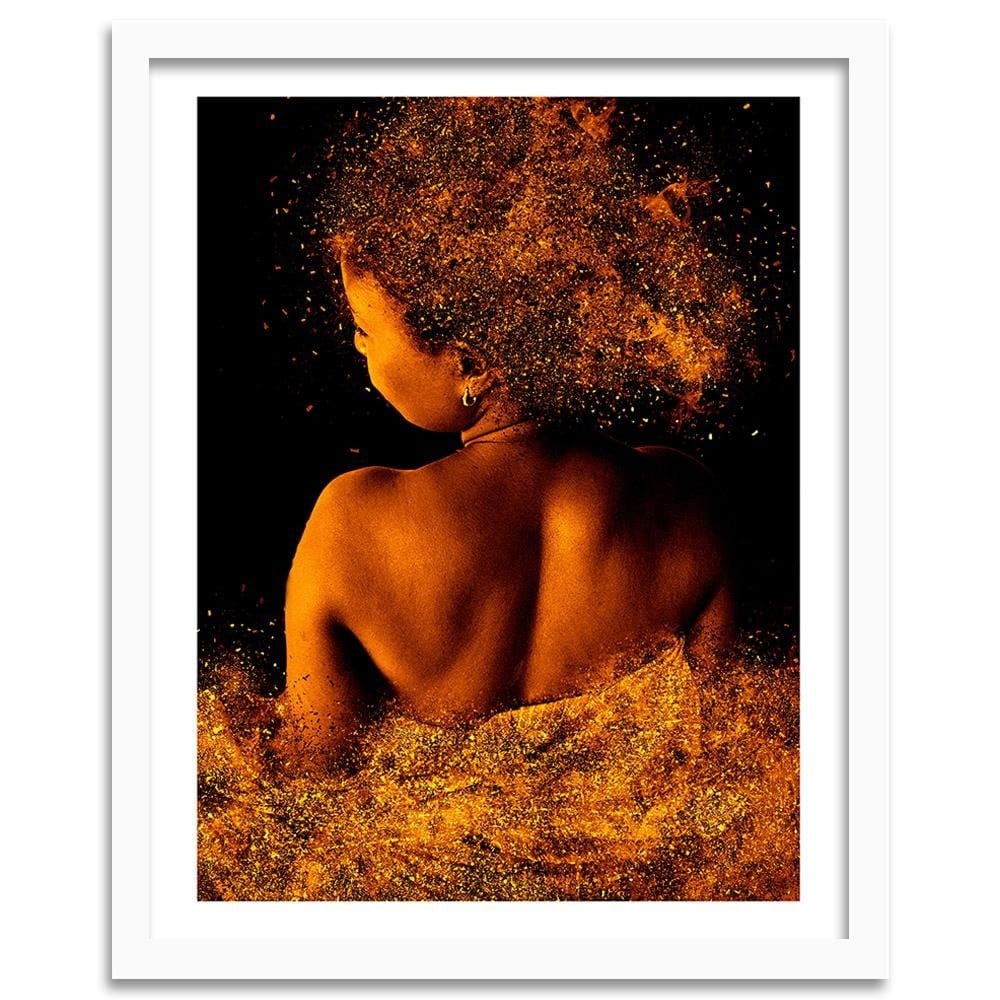 Glezna baltā rāmī - Fashion Woman In Gold Dust Home Trends DECO
