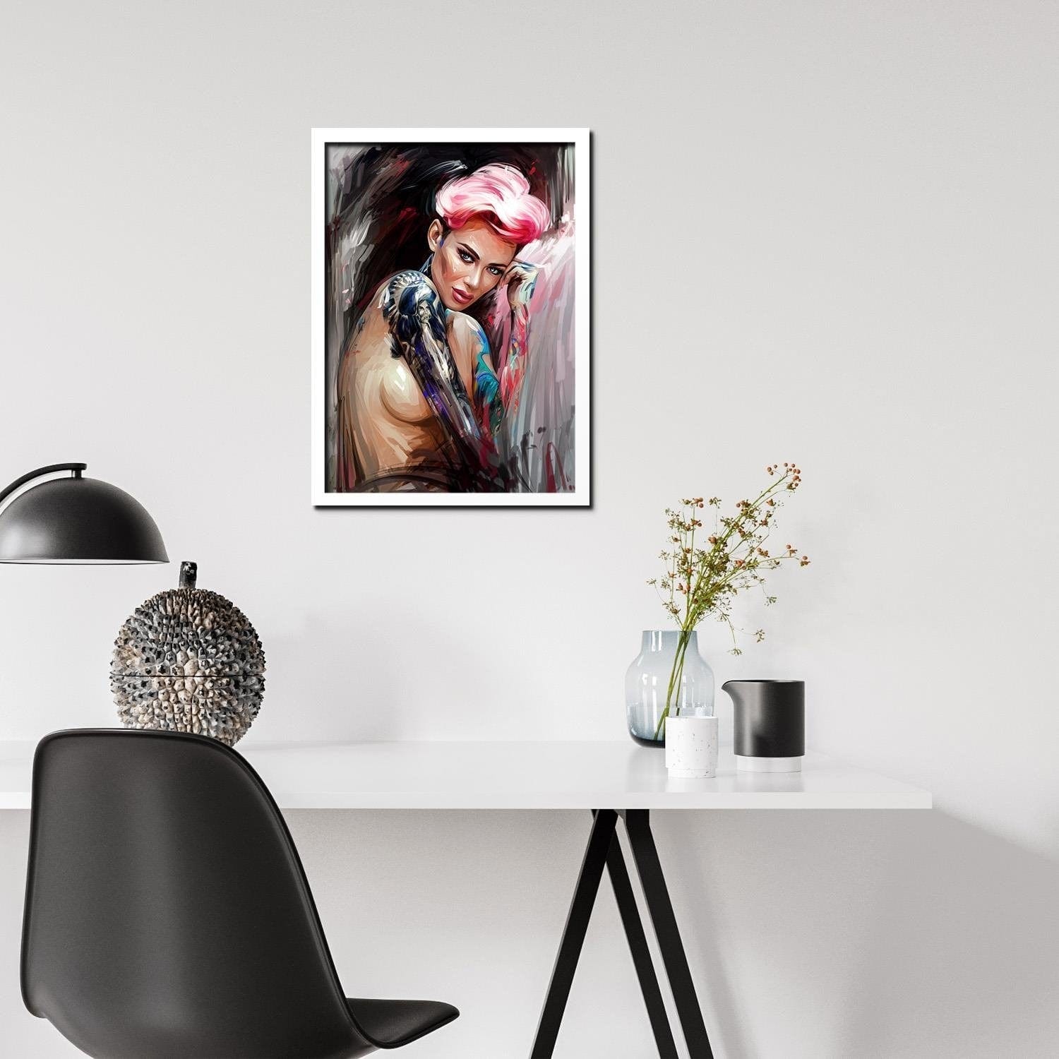 Glezna baltā rāmī - Girl With Tattoos Home Trends DECO
