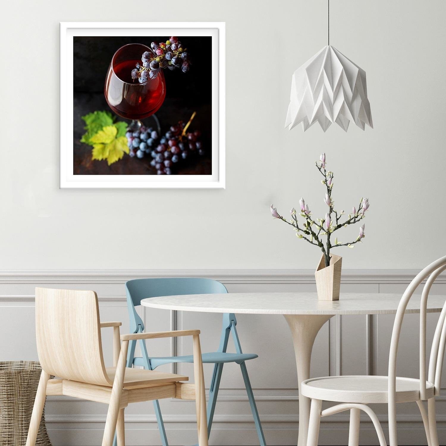 Glezna baltā rāmī - Glass Of Wine And Grapes Home Trends DECO