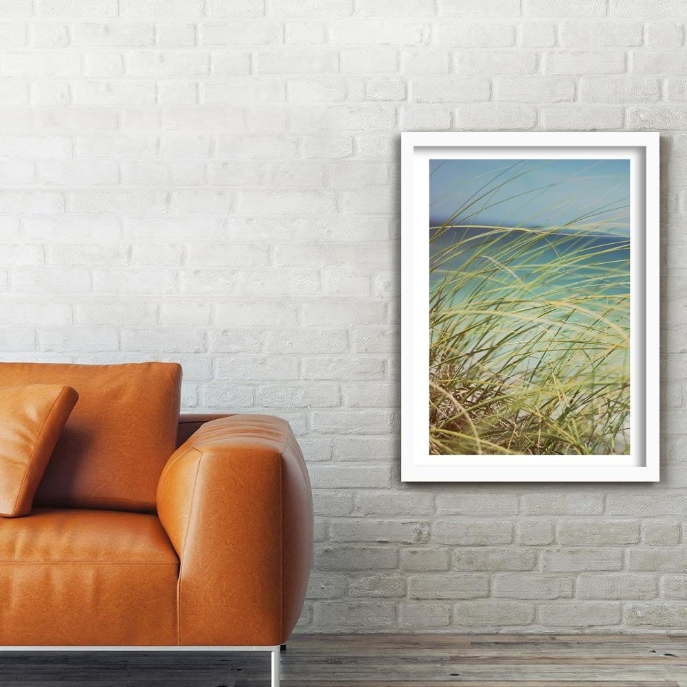 Glezna baltā rāmī - Grass On The Dunes Home Trends DECO