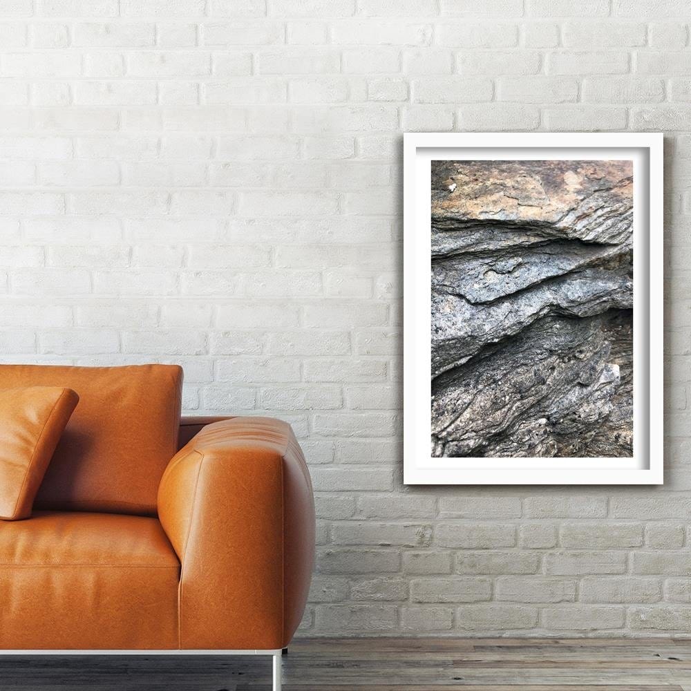 Glezna baltā rāmī - Gray Rocks Home Trends DECO