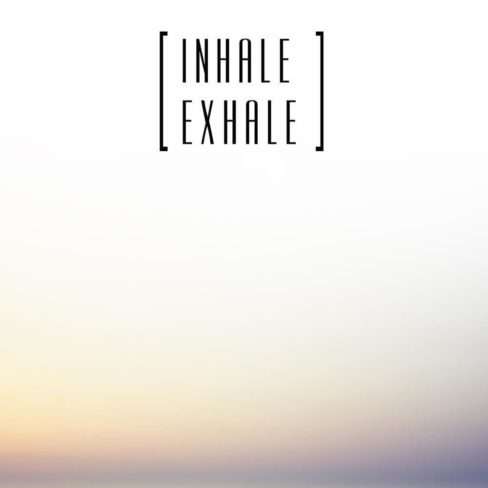 Glezna baltā rāmī - Inhale - Exhale Home Trends DECO