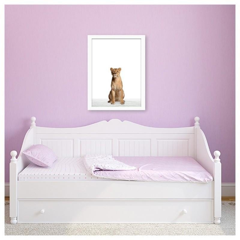 Glezna baltā rāmī - Lionesser Home Trends DECO